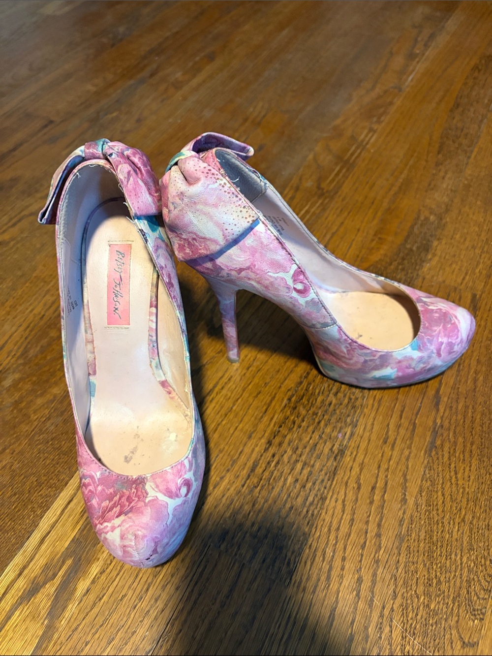Betsey Johnson Pink Floral Bow Platform Pumps